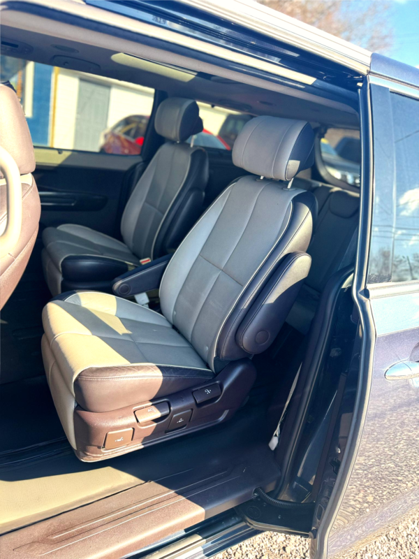 KIA SEDONA 2015 - Image 7