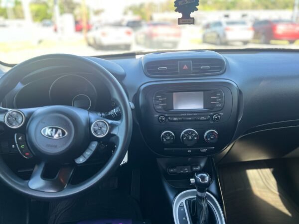 KIA SOUL 2016 - Image 8