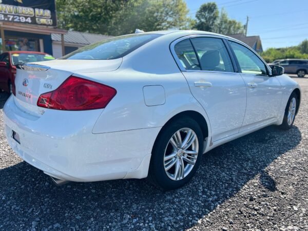 INFINITI G37 2012 - Image 6