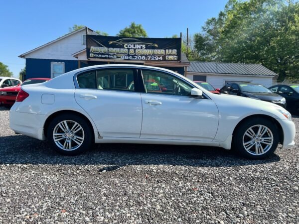 INFINITI G37 2012 - Image 4